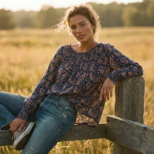 Lucky Brand Navy Floral Smocked Blouse Boho Romantic Long Sleeve Size S Cottage